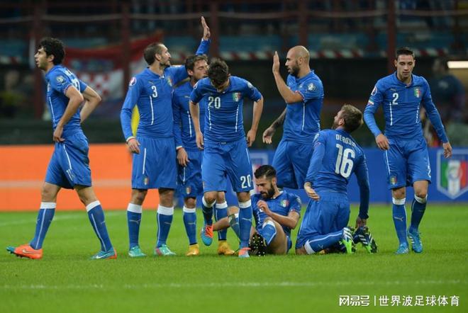 考虑到意大利在欧洲杯上的出色表现和阵容的均衡性